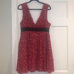 Bebe Deep V Ditsy Floral Ruffle Pleated Dress Size 10